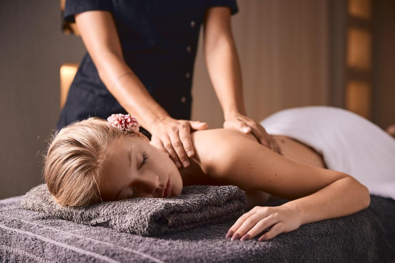 Garifalakis Comfort Rooms Поллонія Екстер'єр фото
